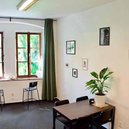 Elephants Apartments Bratysława Zewnętrze zdjęcie