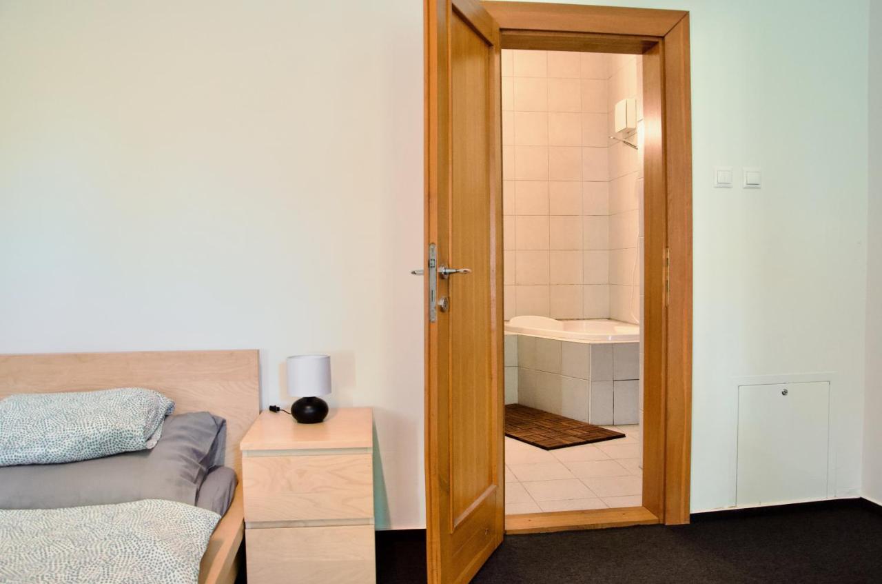 Elephants Apartments Bratysława Zewnętrze zdjęcie